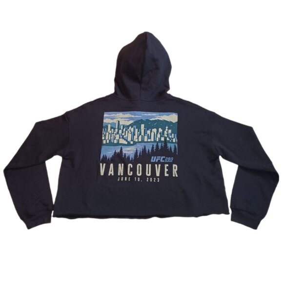 UFC Vancouver June 2023 Womens XL Cropped Hoodie Black Long Sleeve Drawstring - Picture 3 of 7